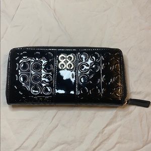 Coach black patent leather wristlet